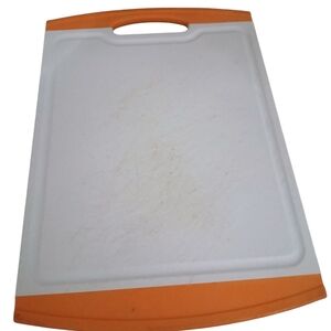 Neoflam Heavy Duty Plastic Cutting Board 8 x ll  inches Orange handles
